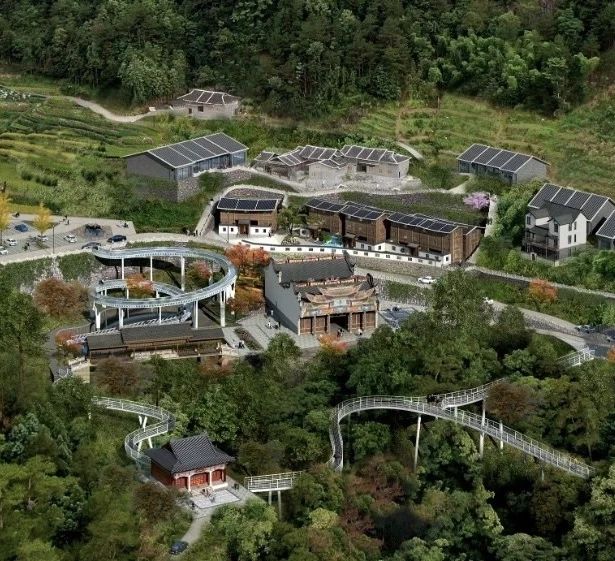 1752801319670.jpg 微信图片_2025-07-18_091124_499.jpg