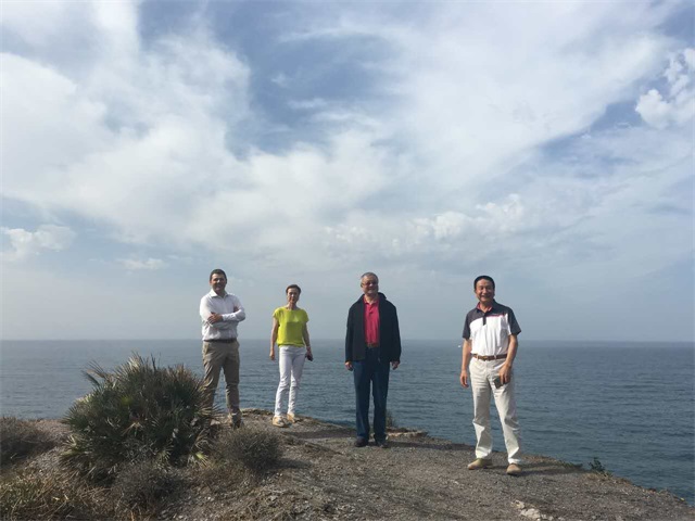 1537517519174.jpg Fl201605311952226097.jpg