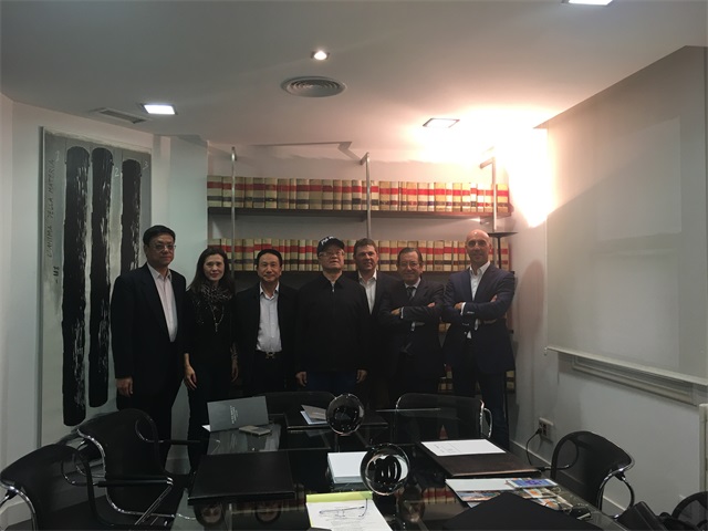 1537517570237.jpg Fl201605311952405104.jpg