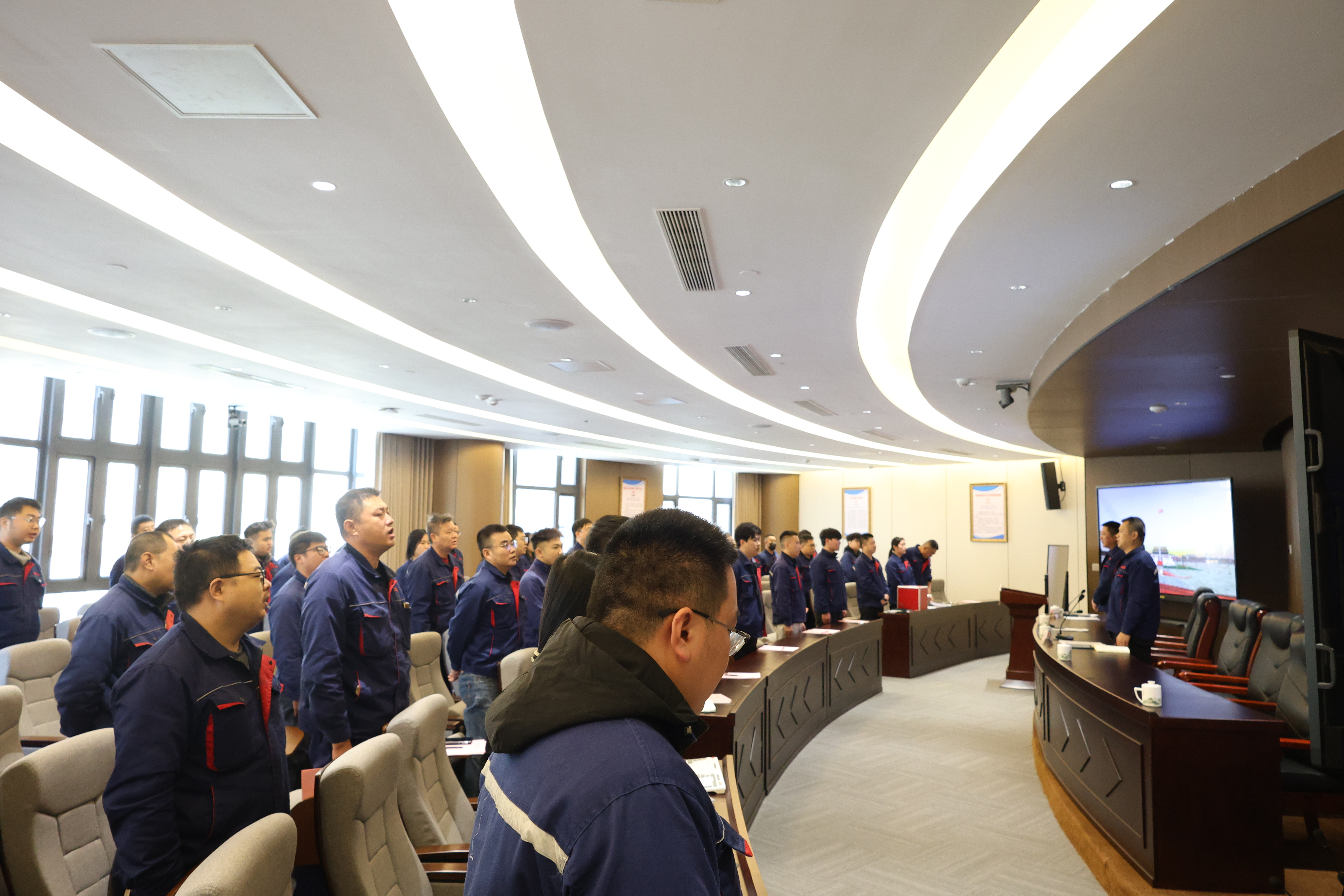 2010611009756454912.jpg IMG_9515(1).jpg